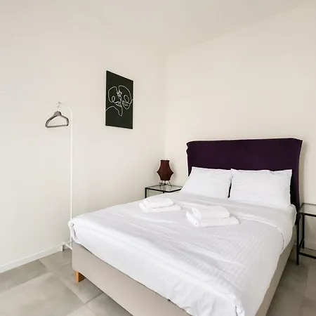 公寓 Business Mokotow Park 111