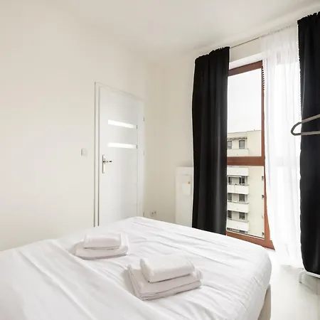 Business Mokotow Park 111 华沙