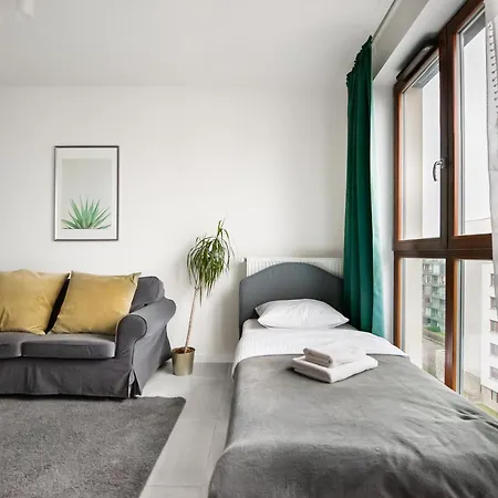 아파트 Business Mokotow Park 111 바르샤바